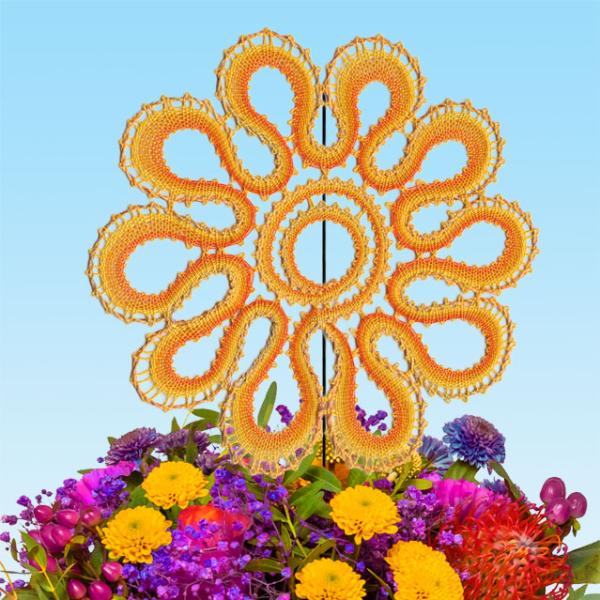 617 Klöppelbrief  Blumenstecker „Sonne / Blume"